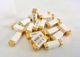 Взрыватель КК40ЛФ 500мА-40А 600ВАК 350ВДК обломока 4012 УЛ КУЛ 10.1ммкс 3.1мм быстро- действующий с высоким Инруш